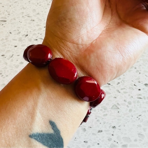 G by Gennaro Women's Maroon Beaded Stone Bracelets - Set of 5 NEW - Picture 5 of 5